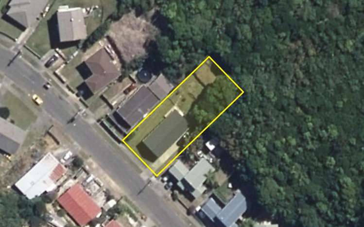 56 Cardiff Crescent Cannons Creek_11