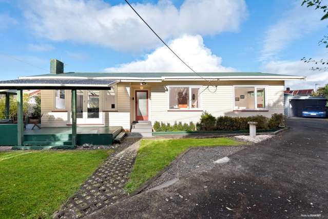 7 Waipani Road Te Atatu Peninsula_1