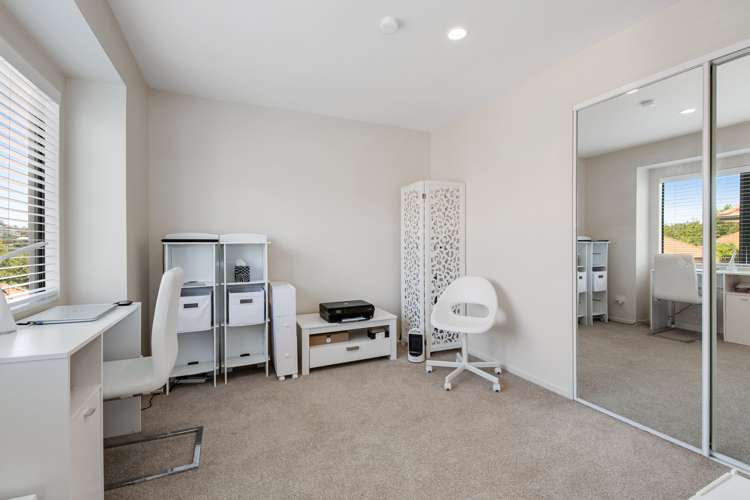 32 Parkwood Crescent Gulf Harbour_11