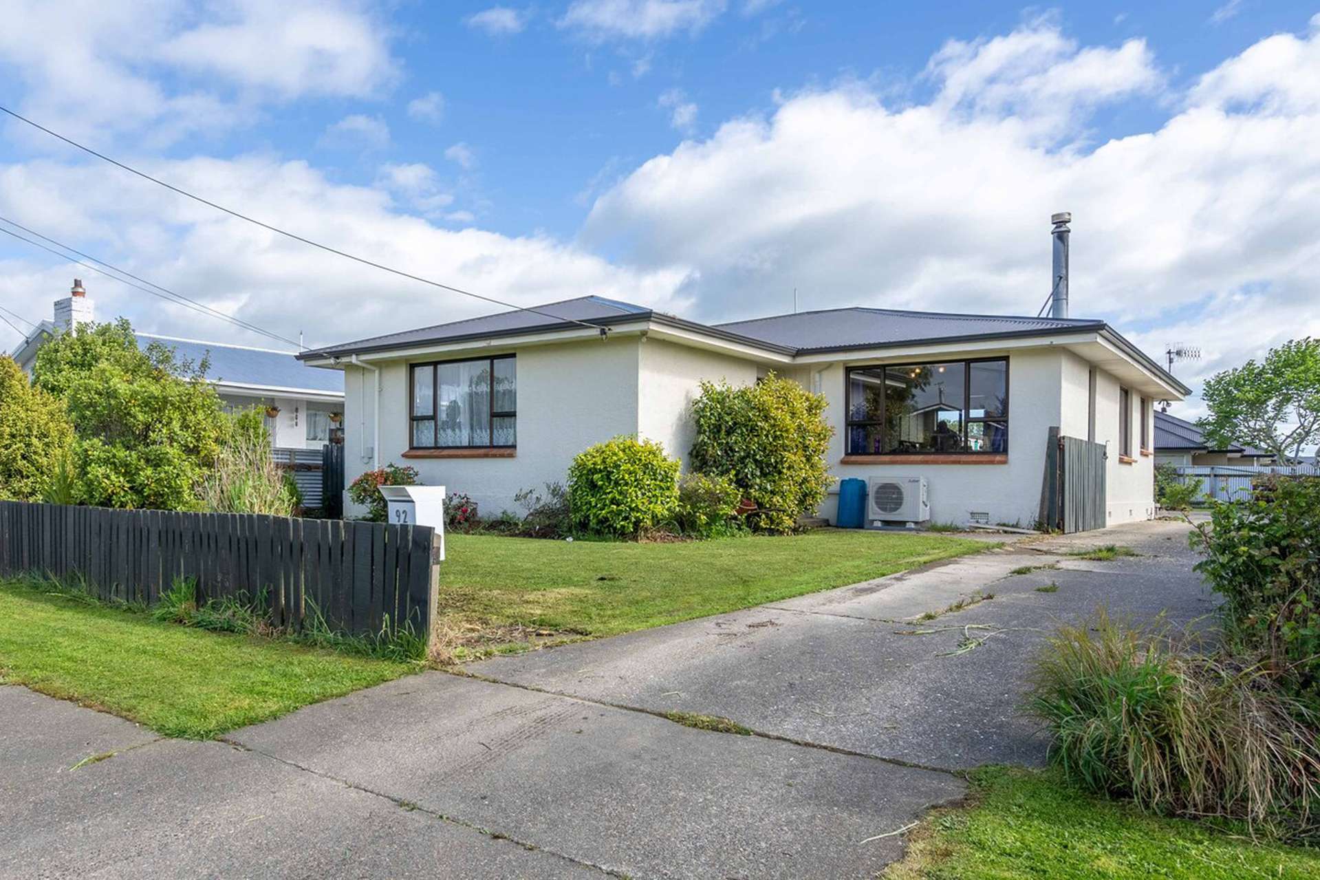 92 Edinburgh Crescent Waikiwi_0