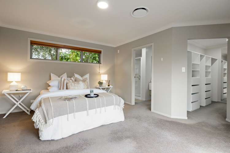 5 Camberley Way Huntington_12