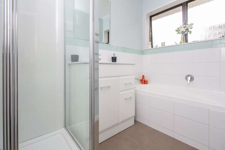 1/53 Taioma Crescent Te Atatu Peninsula_6