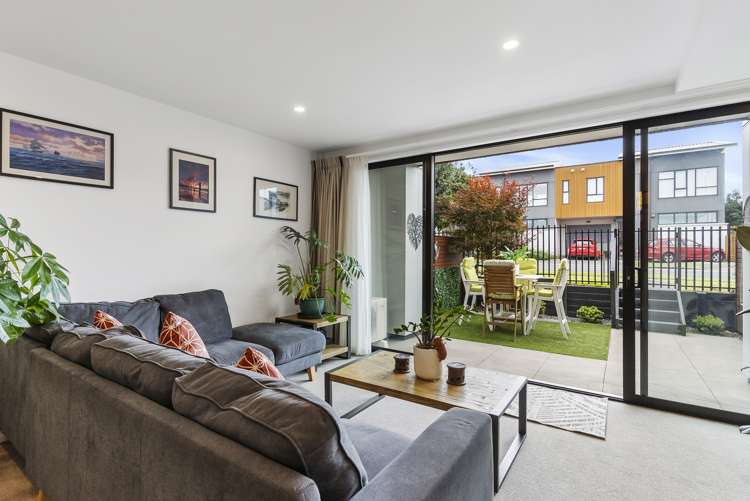 15 Gateway Avenue Beachlands_8