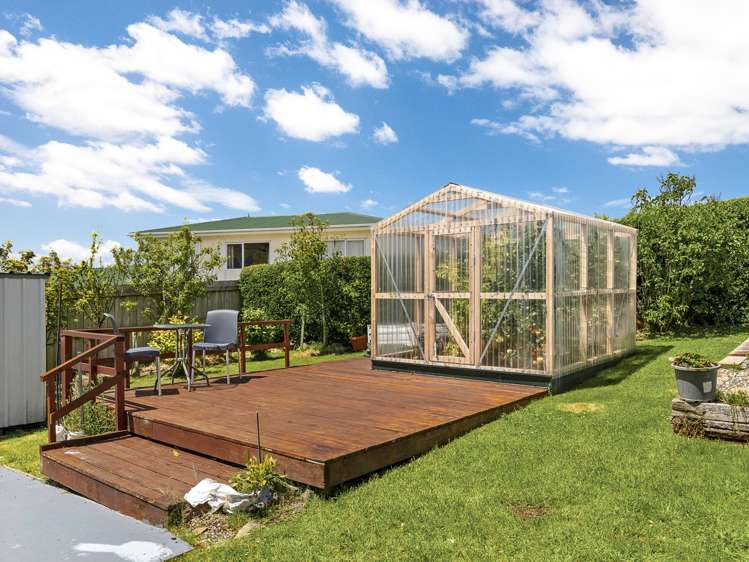 28 Stephen Street Halfway Bush_16