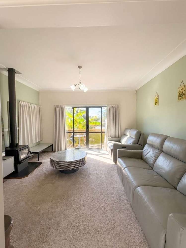 1258 East Coast Road Redvale_5