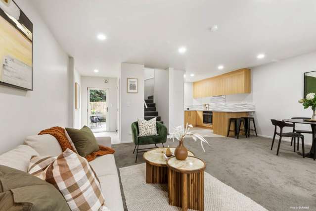 Overseas Vendors Say Present All Offers