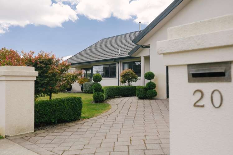 20 Abby Road Fitzherbert_19