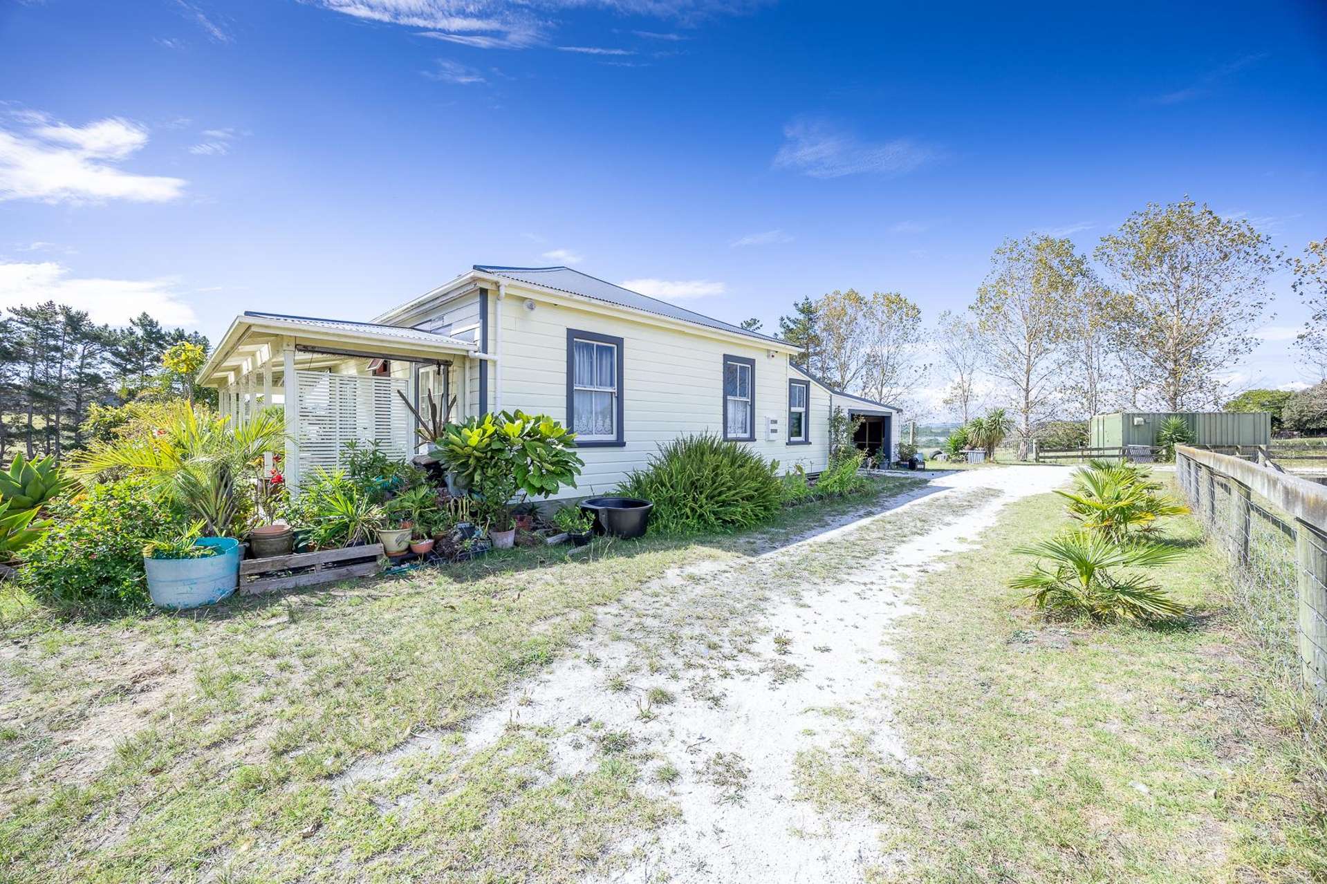 290 Notorious West Road Mahuta_0