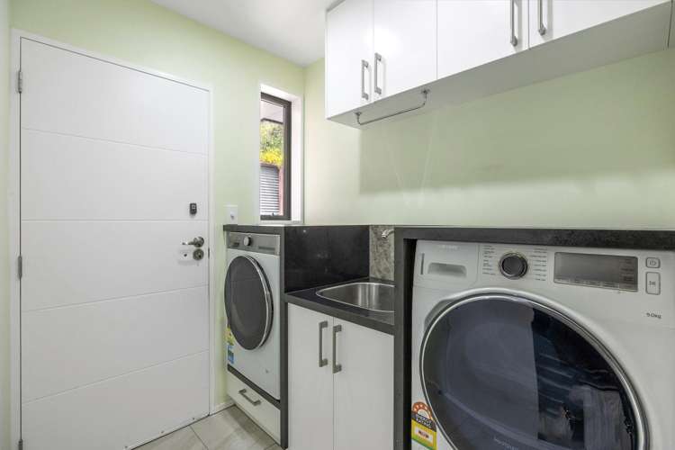 16 Lauder Street Company Bay_20