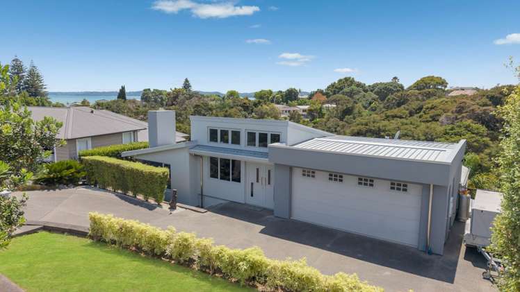 27 Omana Heights Drive Maraetai_11