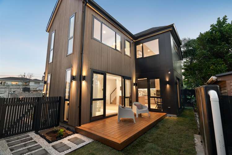 2C Knights Close Rothesay Bay_15