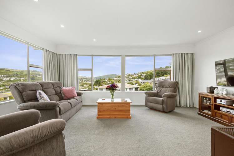 30 Turriff Crescent Tawa_1