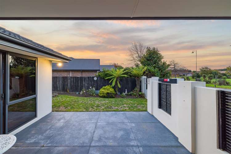 29 Putake Drive Parklands_11