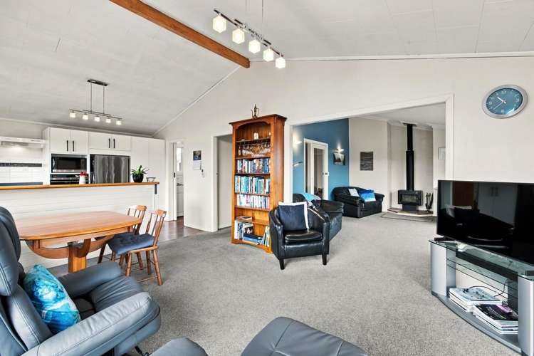 61 Scobie Road Waverley_16