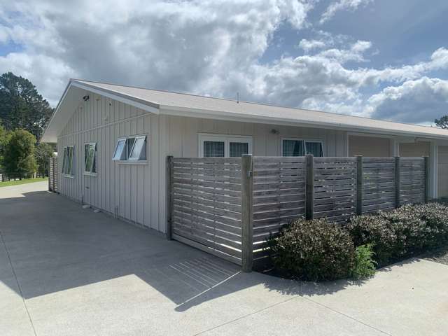 Modern Living in Country Setting