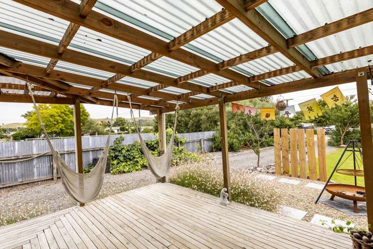 22 Ross Street Otane_13