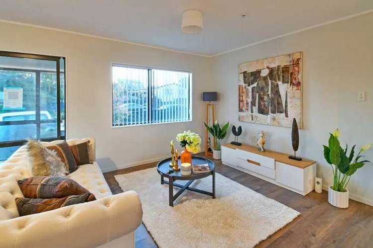 1/11 Barneys Farm Road Clendon Park_5