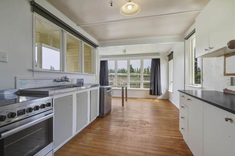 12 Kennard Crescent Karitane_15