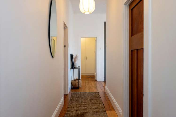 9 Kinross White Street Napier South_5