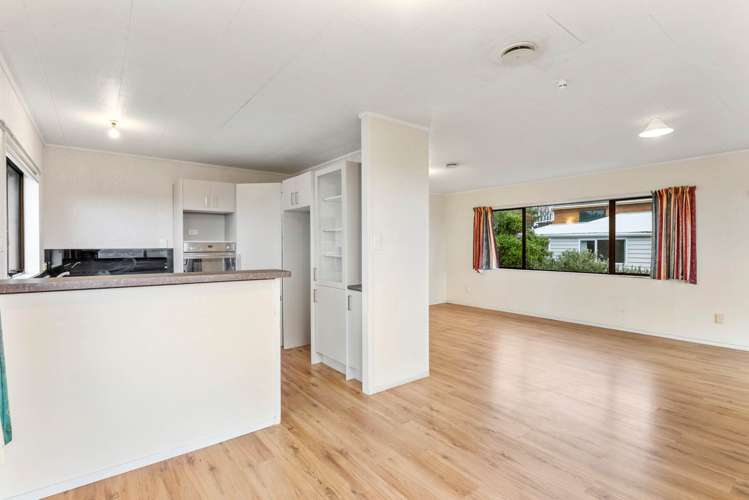 24 Scott Road Stanmore Bay_10