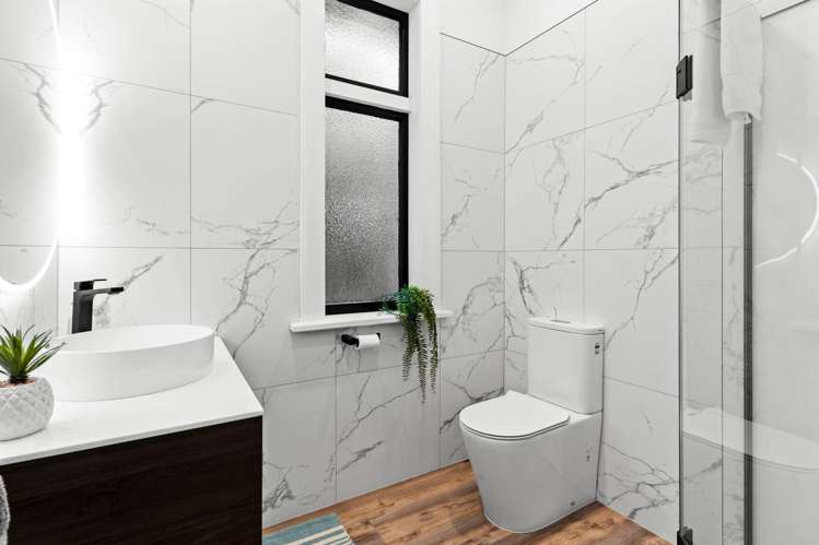 14 Kennedy Street St Clair_23