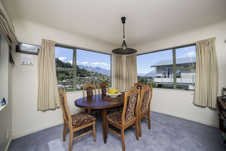 42 Huff Street Queenstown_11