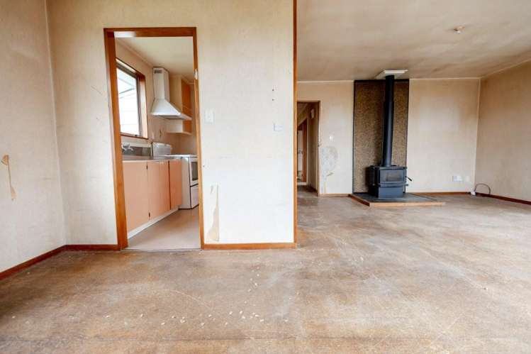 37 Arnott Heights Greymouth_10