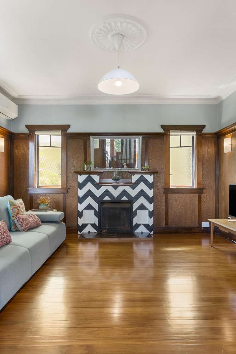 7 Belfast Street Hillsborough_31