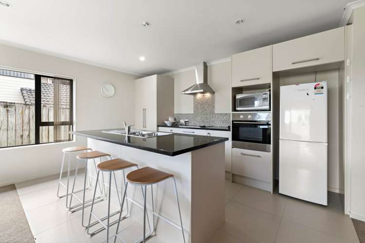 11 Kokako Rise Papakura_9