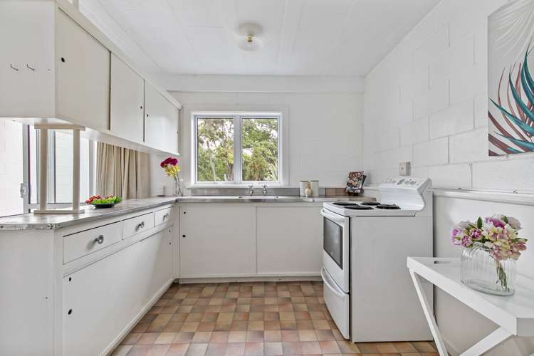 4/24 Dawnhaven Drive Te Atatu Peninsula_9