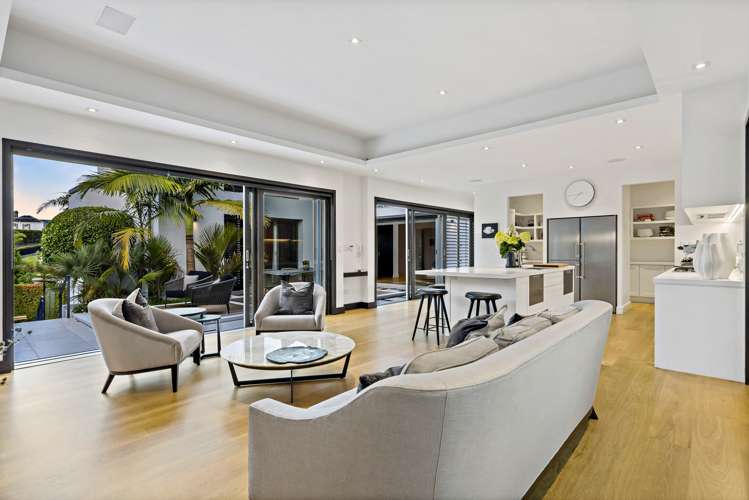 32 Bassett Road Remuera_5