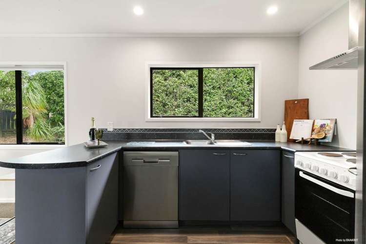 57 Riverside Drive Waiuku_4