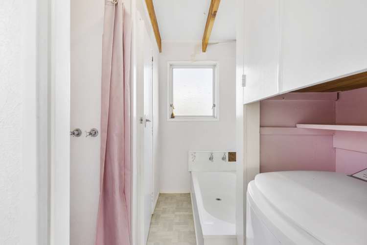 107 Third View Avenue Beachlands_18