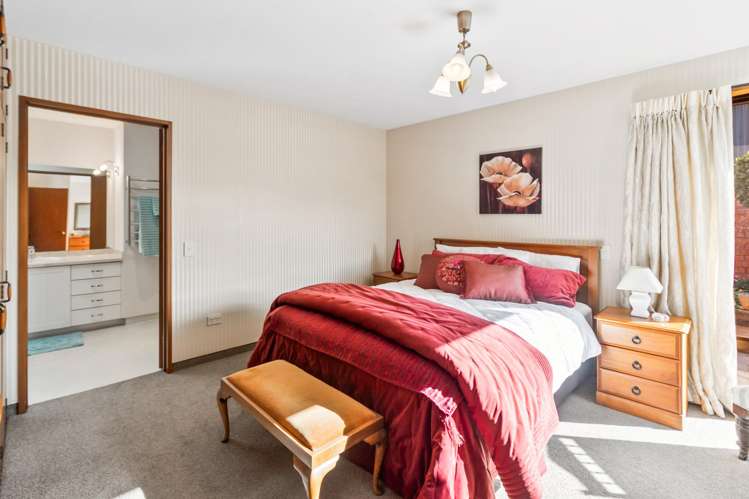 2/18 Selwyn Street_5