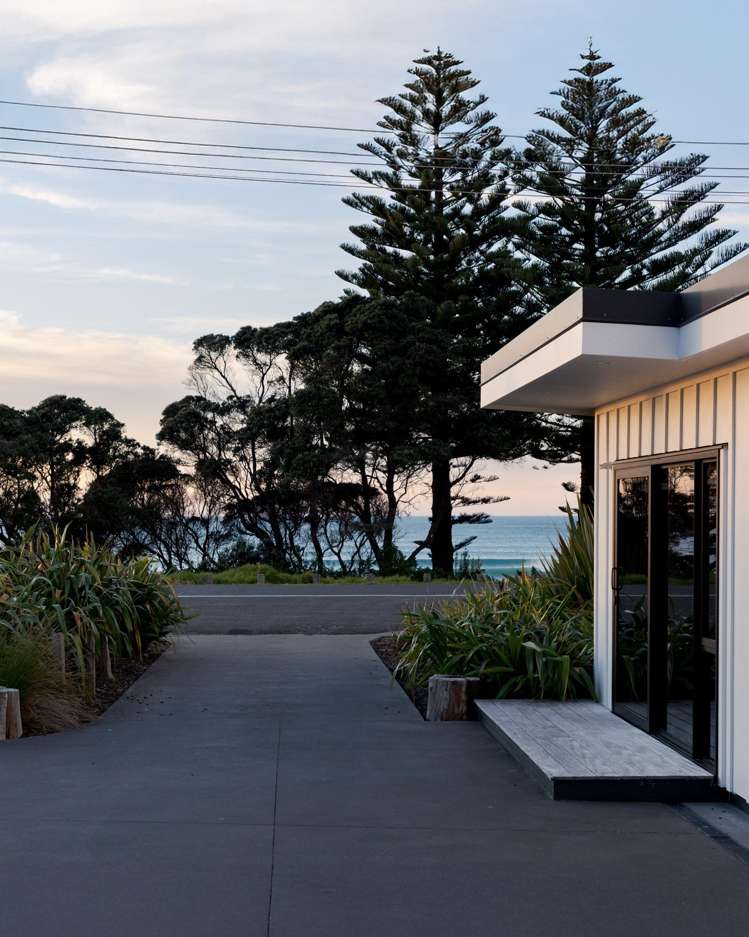 59 and 59a Moana Road Okitu_3
