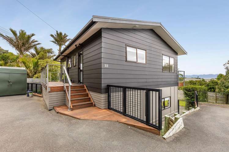 33 Athol Street Glenduan_17