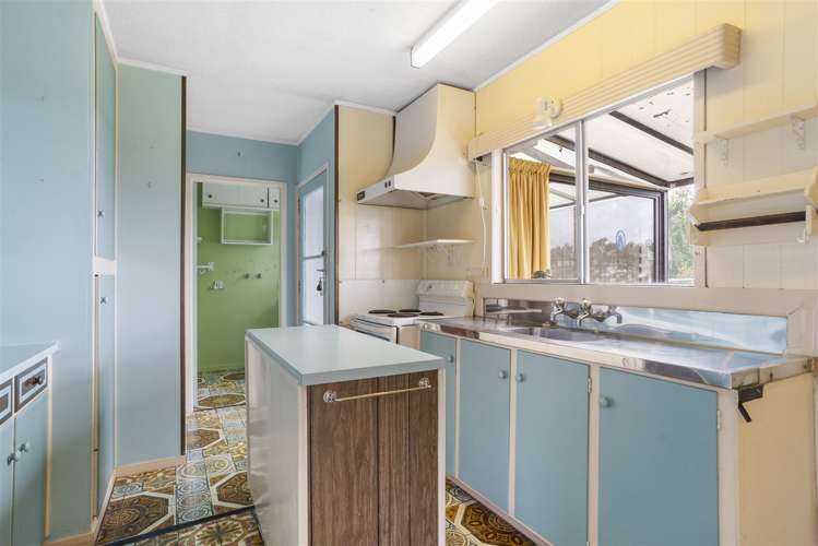 9 Stredwick Drive Torbay_15