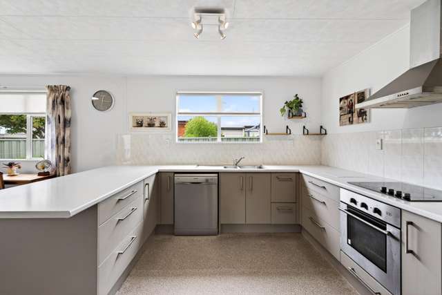 901b Dufferin Street Akina_3