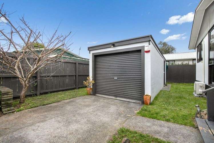 2/88d Kelvin Road Papakura_12