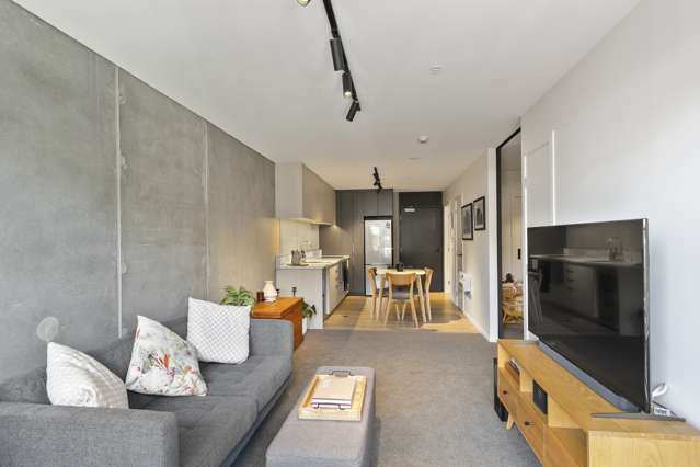 217/21 King Street Mount Cook_1