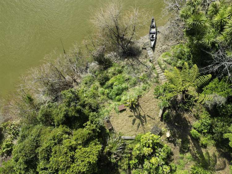 23 Riverbank Road Okoia_15