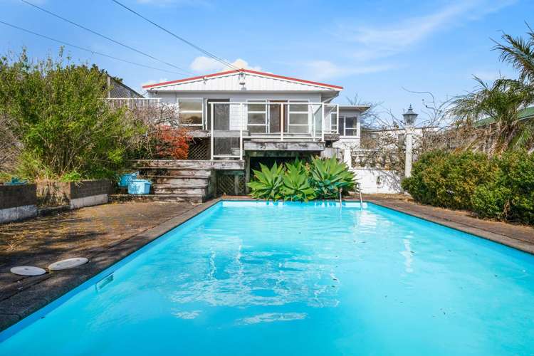 705 Richardson Road Mount Roskill_22