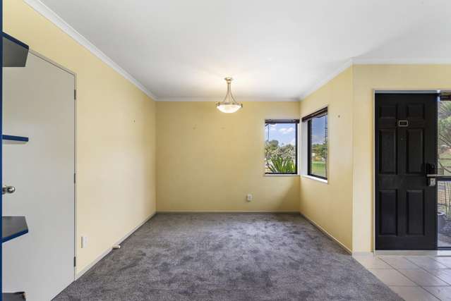 22 Peninsula Road Mangere_4