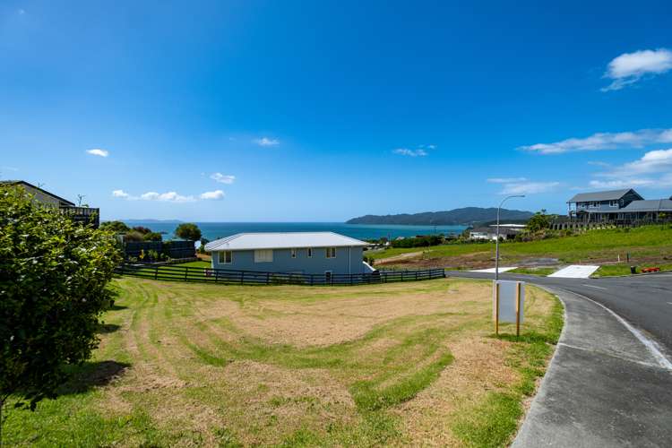 12 Midgard Road Coopers Beach_17