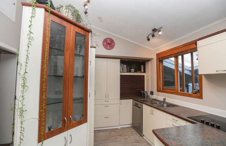 1/23 Sunset Street Hilltop_6