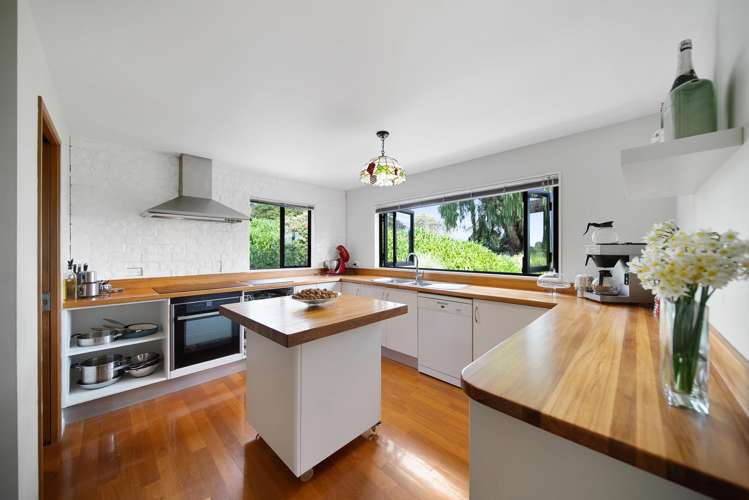 528 Ponga Road Opaheke_16