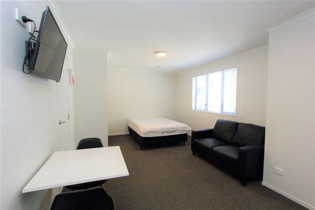 A/4/28 Hunter Street 500063_2