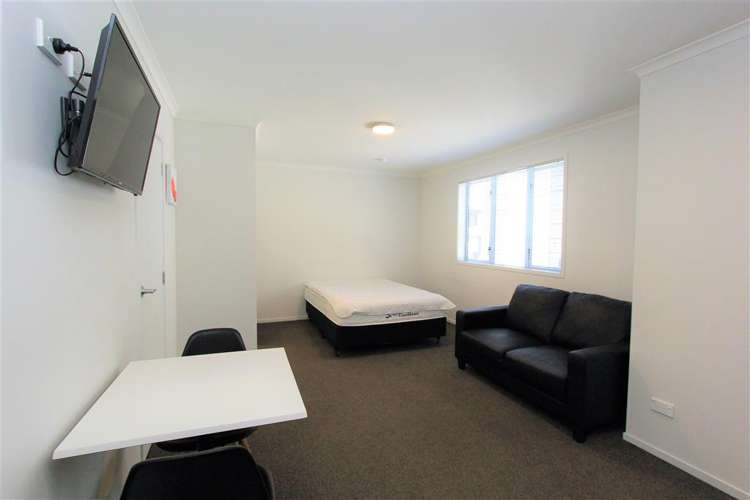 A/4/28 Hunter Street 500063_2