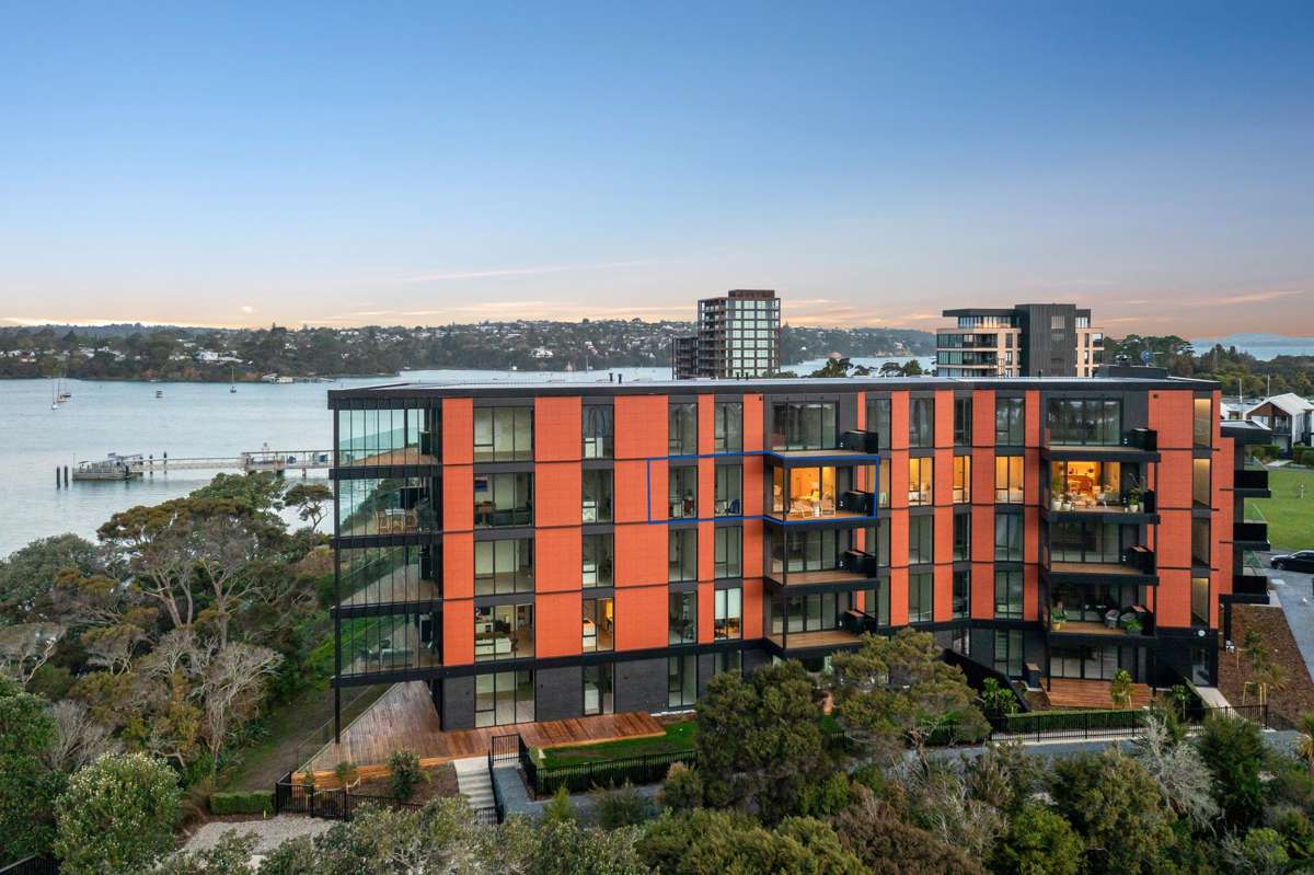 305/12 Marlborough Crescent_5