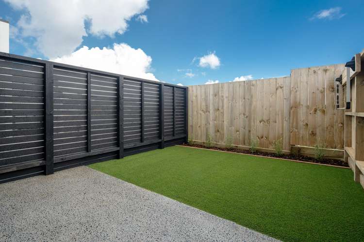 28, 30, 32 Kanapa Road Northcross_18